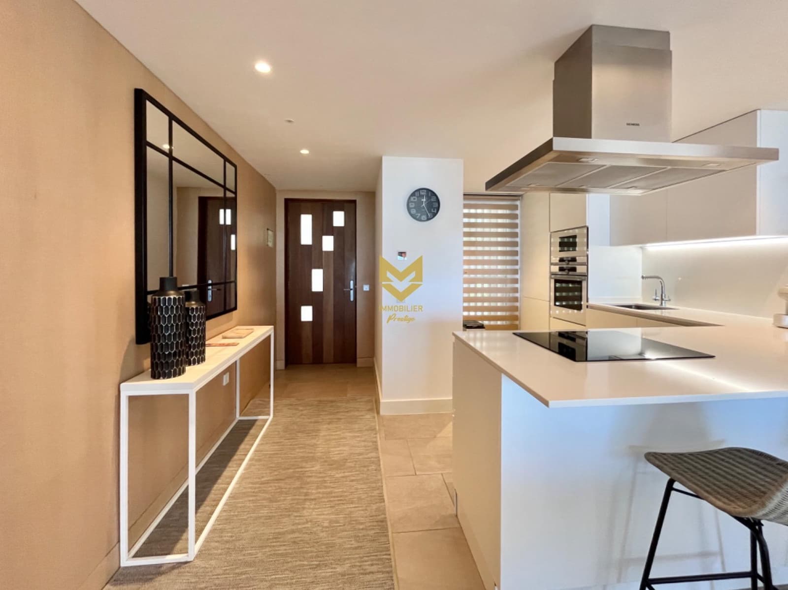 2 bedroom Apartment for sale in Guia de Isora - € 980,000 (Ref: 9934350)