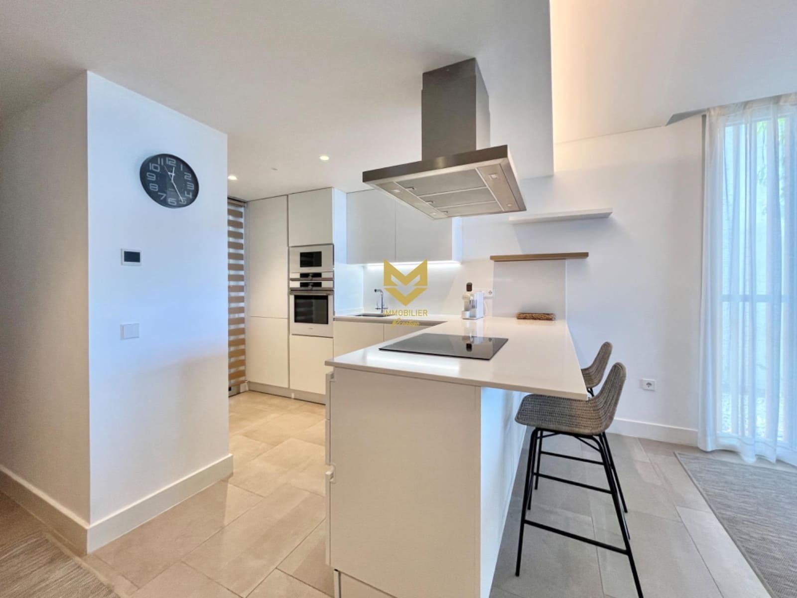 2 bedroom Apartment for sale in Guia de Isora - € 980,000 (Ref: 9934350)