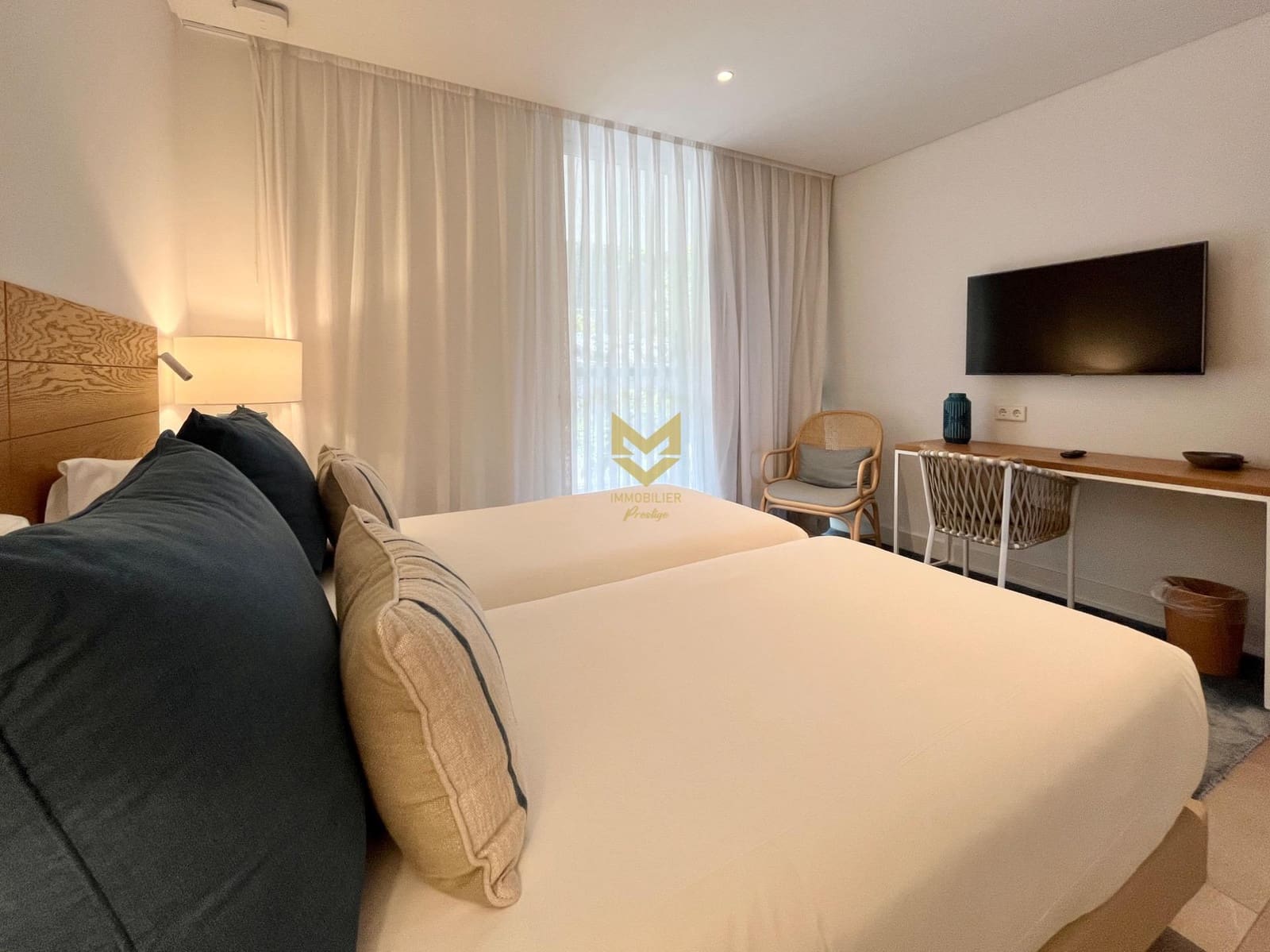 2 bedroom Apartment for sale in Guia de Isora - € 980,000 (Ref: 9934350)