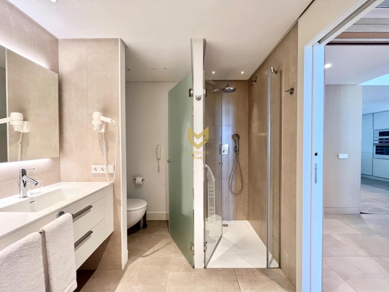 2 bedroom Apartment for sale in Guia de Isora - € 980,000 (Ref: 9934350)