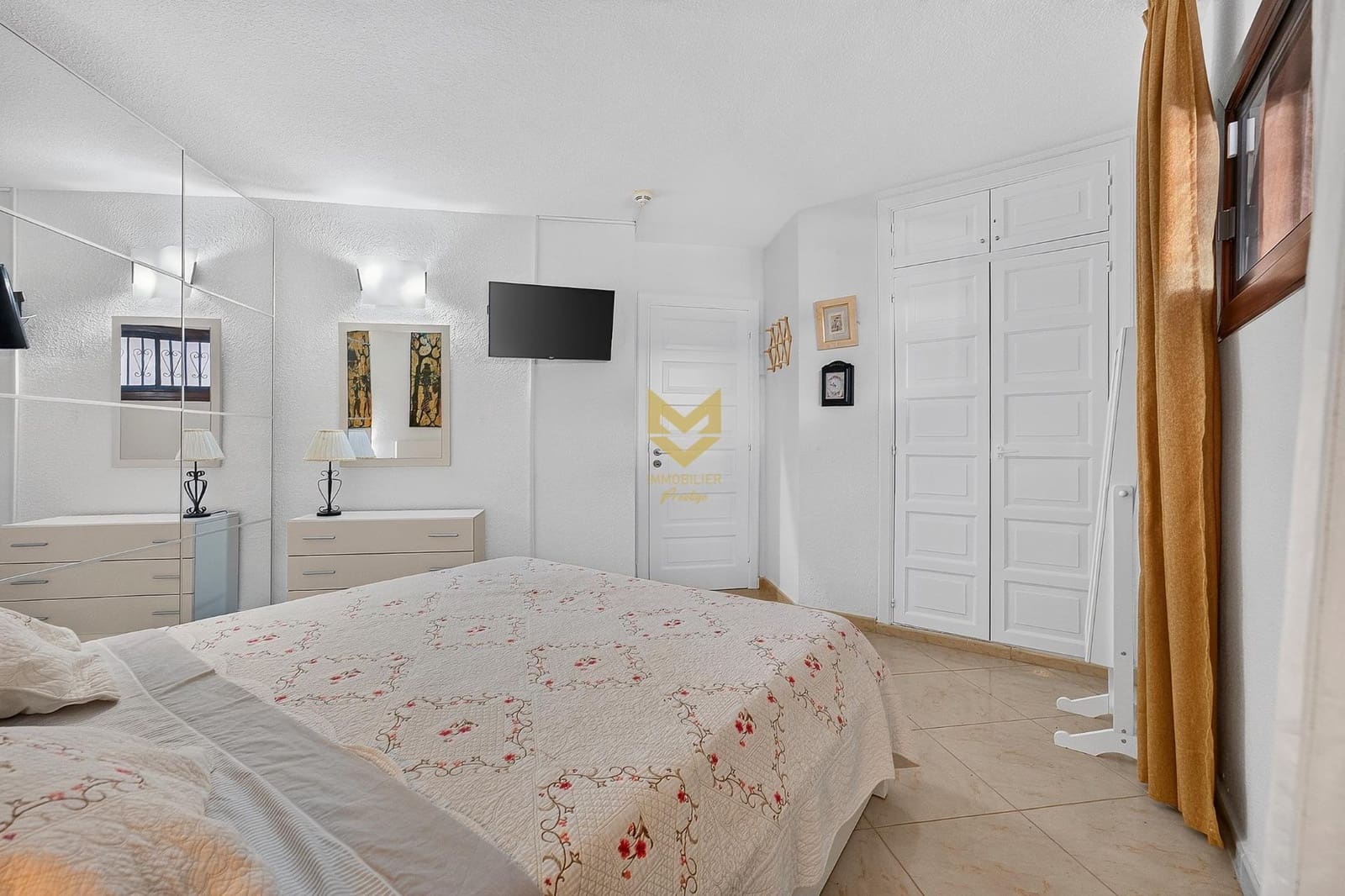 1 makuuhuone Huoneisto myytävänä paikassa Los Cristianos mukana uima-altaan - 350 000 € (Ref: 9943679)