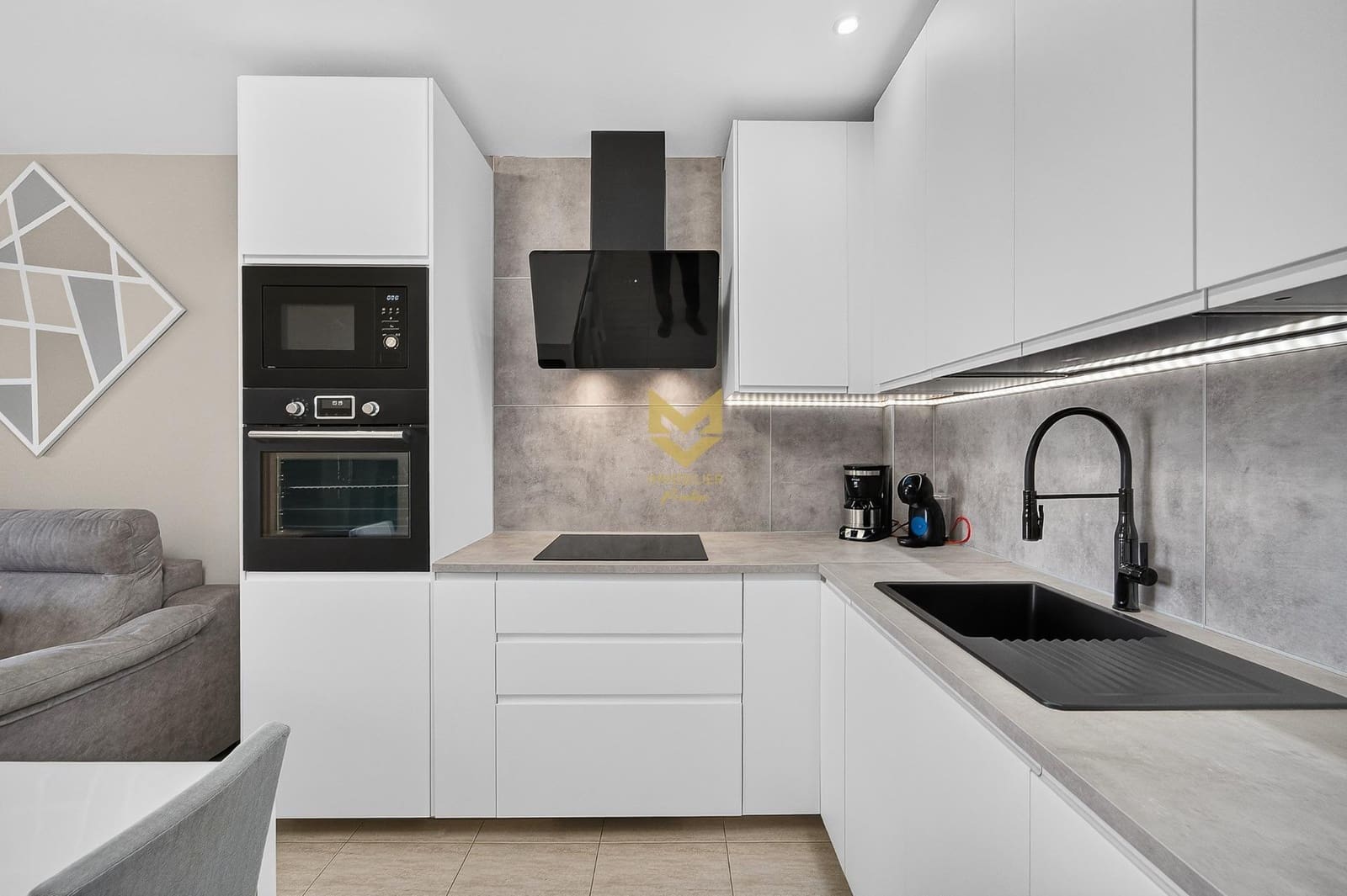 1 chambre Appartement à vendre à Playa San Juan avec garage - 249 000 € (Ref: 9958100)