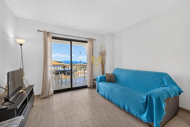 1 slaapkamer Appartement te koop in Los Cristianos, Arona met zwembad - € 295.000 (Ref: 9965388)