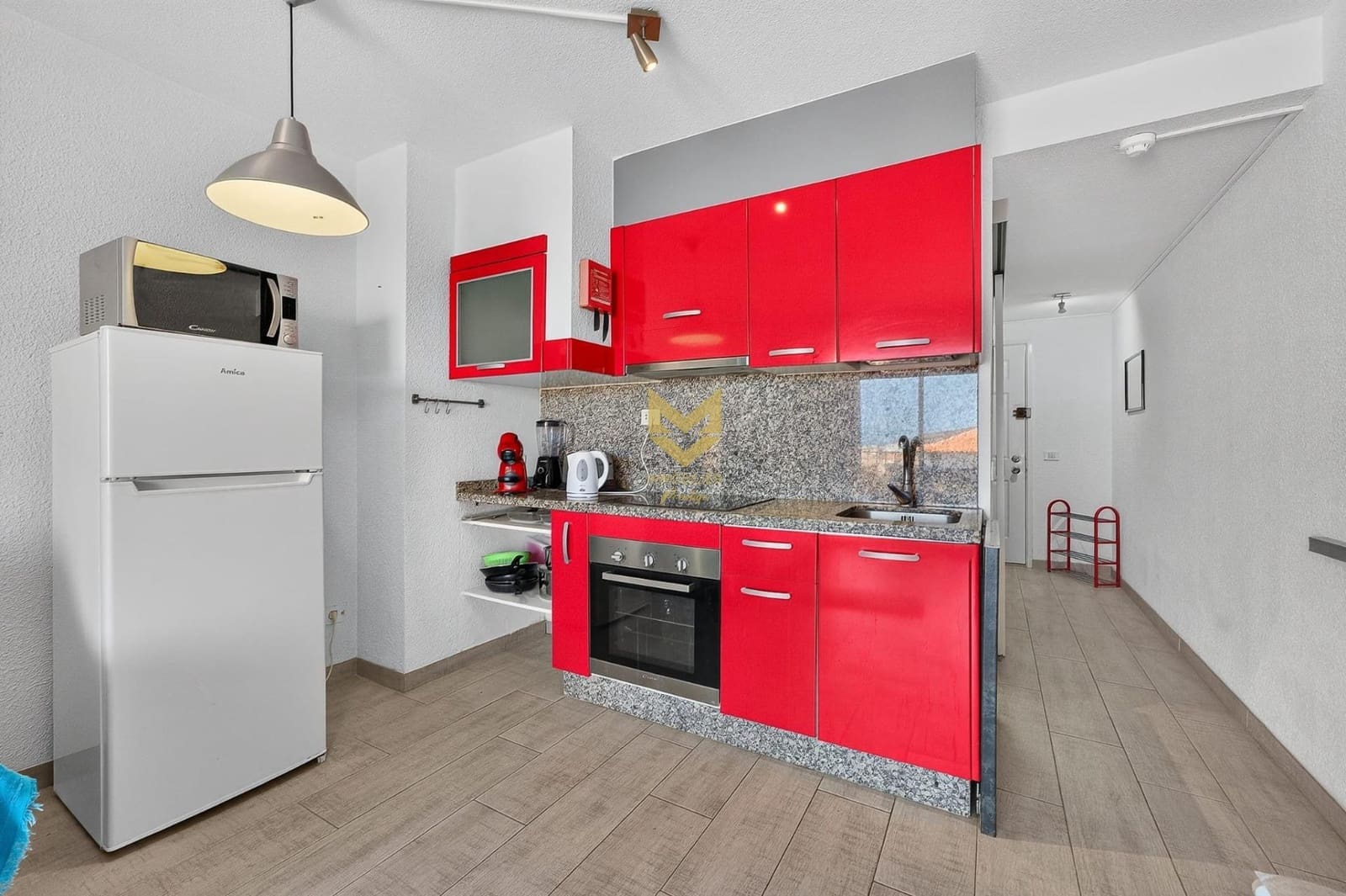 1 quarto Apartamento para venda em Los Cristianos com piscina - 295 000 € (Ref: 9965388)