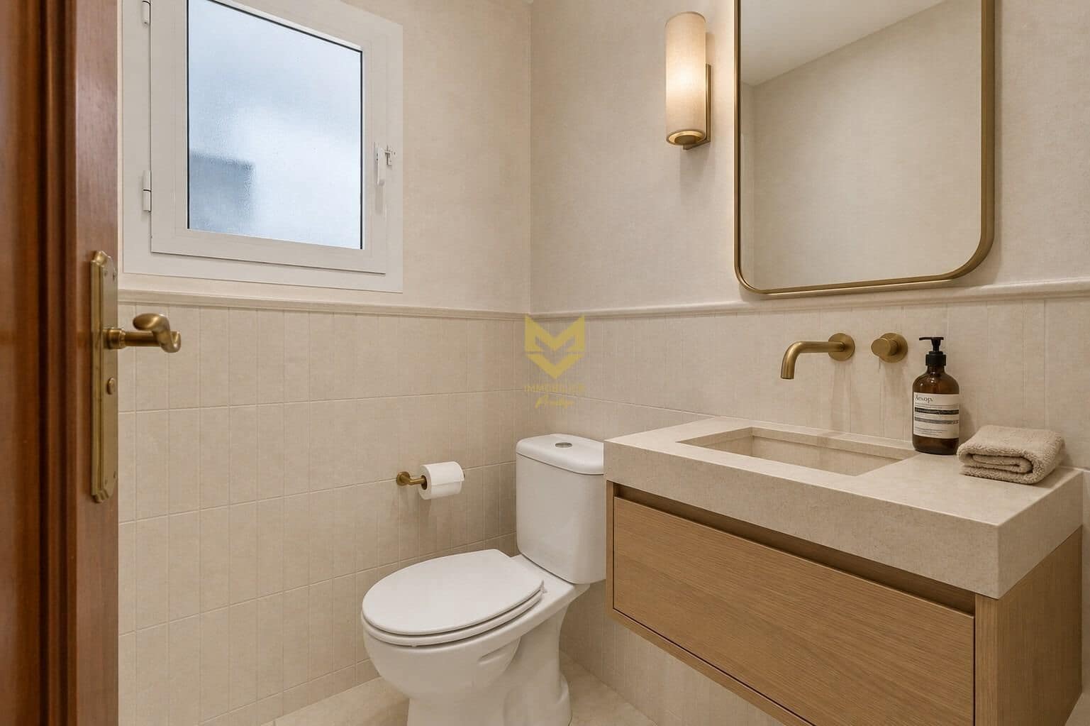 Apartamento de 2 habitaciones en Buzanada en venta - 219.000 € (Ref: 9975570)