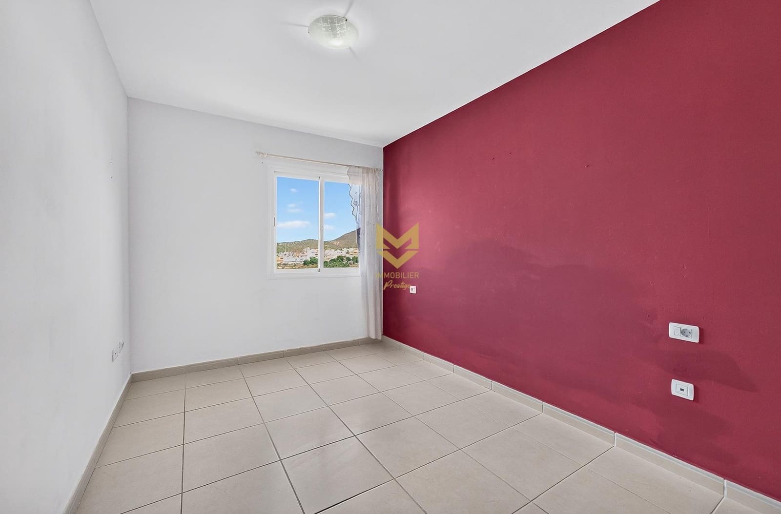 Apartamento de 2 habitaciones en Buzanada en venta - 219.000 € (Ref: 9975570)
