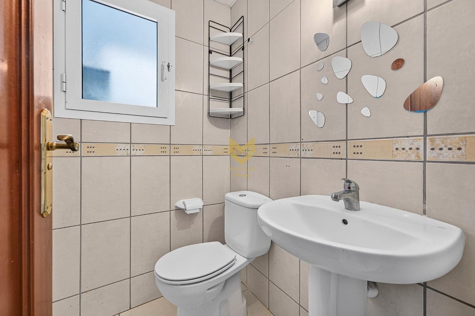 Apartamento de 2 habitaciones en Buzanada en venta - 219.000 € (Ref: 9975570)