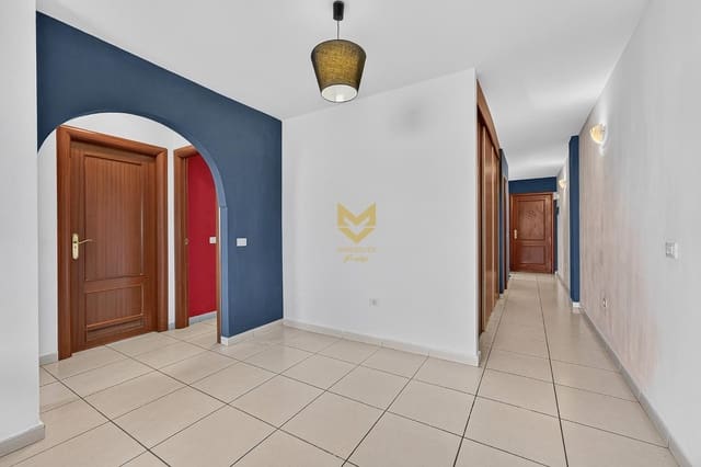 Apartamento de 2 habitaciones en Buzanada, Arona en venta - 219.000 € (Ref: 9975570)