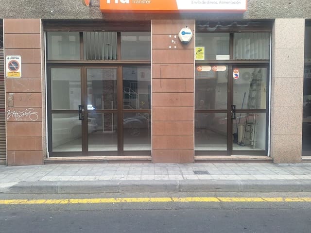 Erhverv til leje i Duggi, Santa Cruz de Tenerife - € 780 (Ref: 9173150)