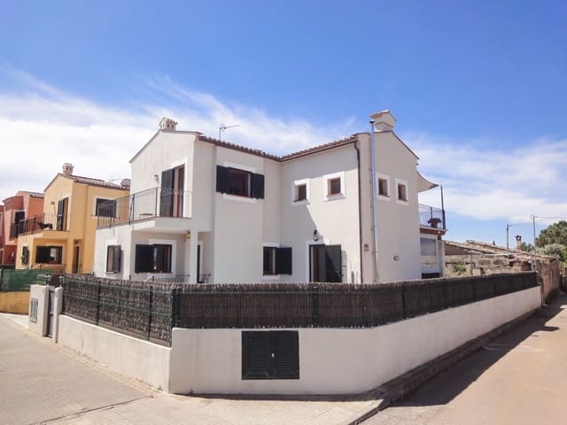 3 sovrum Villa till salu i Algaida med pool garage - 725 000 € (Ref: 10035019)