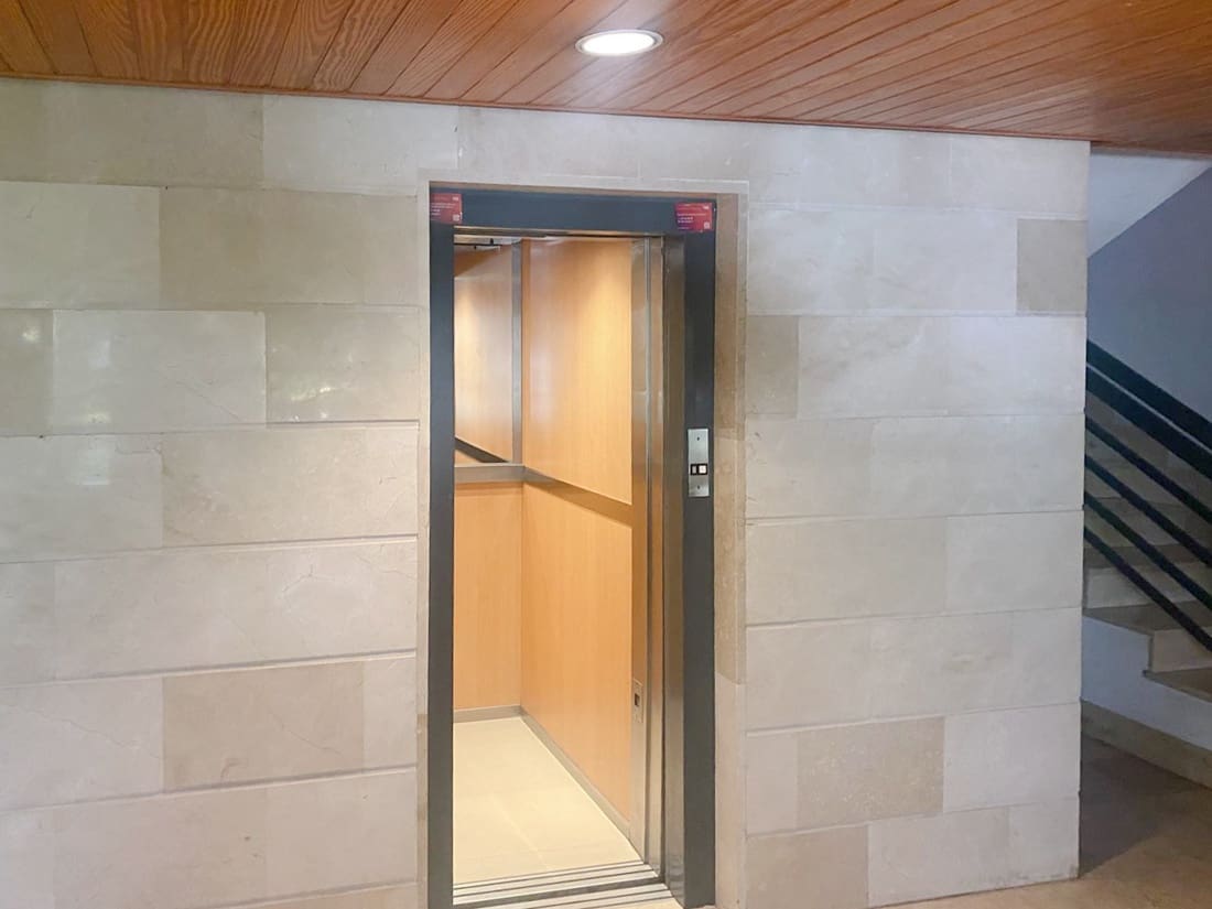 2 slaapkamer Flat te koop in Palma de Mallorca met zwembad garage - € 850.000 (Ref: 9075754)