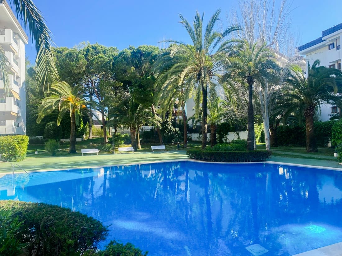 2 slaapkamer Flat te koop in Palma de Mallorca met zwembad garage - € 850.000 (Ref: 9075754)