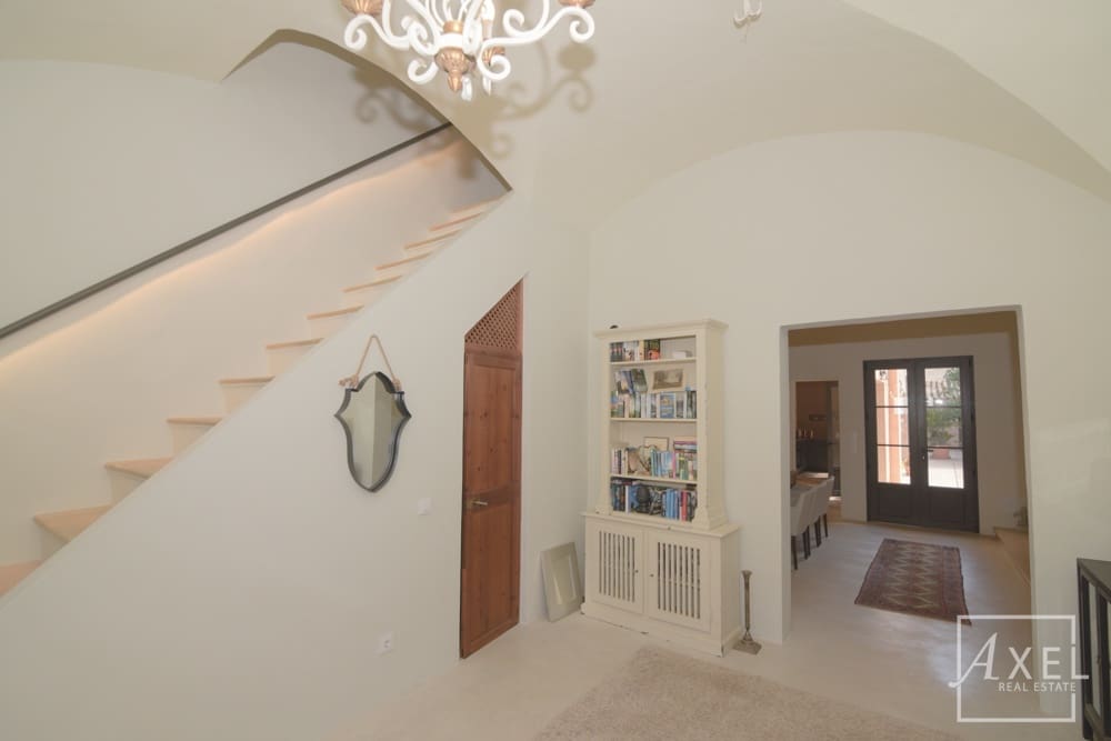 4 soveværelse Byhus til salg i Campos med swimmingpool garage - € 1.500.000 (Ref: 9246493)