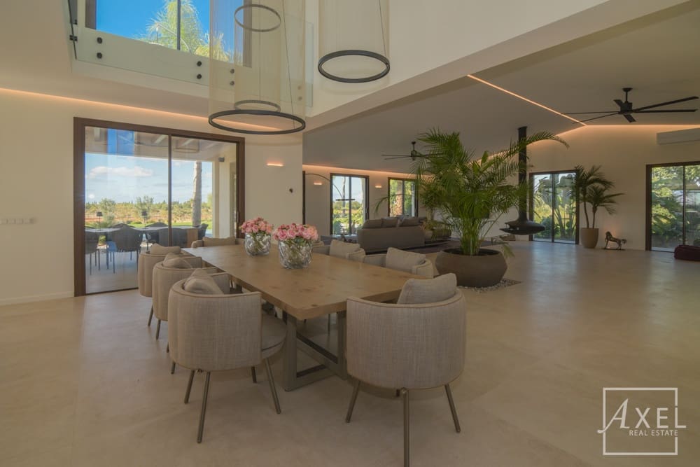 3 slaapkamer Finca/Landhuis te koop in Llucmajor met zwembad - € 6.300.000 (Ref: 9300752)