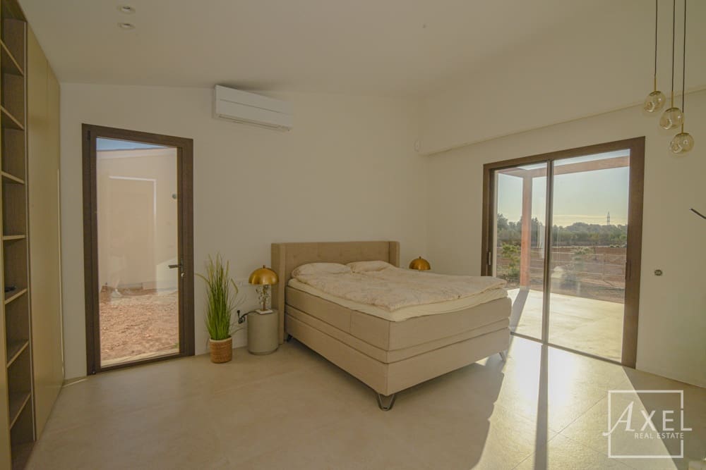 3 slaapkamer Finca/Landhuis te koop in Llucmajor met zwembad - € 6.300.000 (Ref: 9300752)