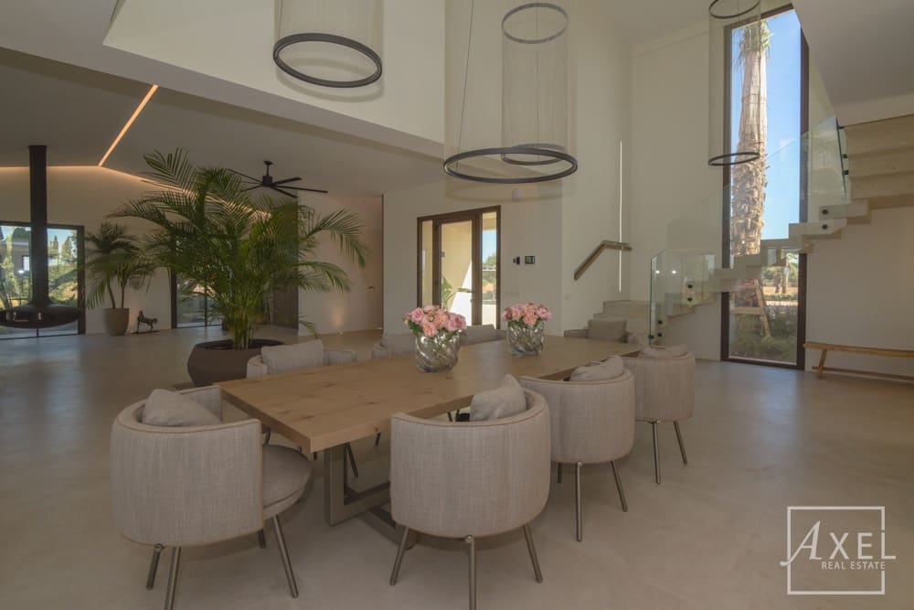 3 slaapkamer Finca/Landhuis te koop in Llucmajor met zwembad - € 6.300.000 (Ref: 9300752)