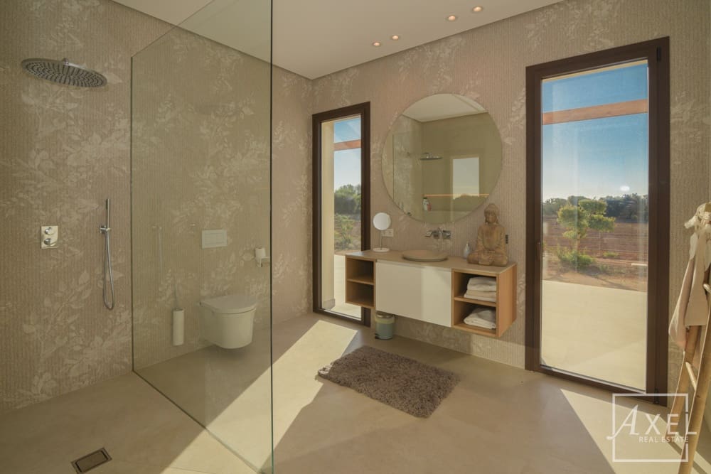 3 slaapkamer Finca/Landhuis te koop in Llucmajor met zwembad - € 6.300.000 (Ref: 9300752)