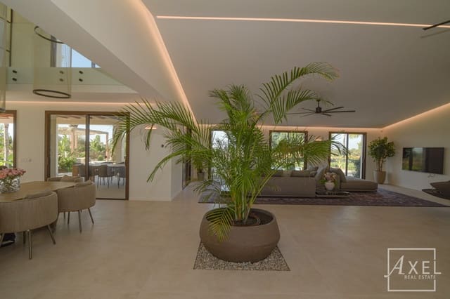 3 slaapkamer Finca/Landhuis te koop in Llucmajor met zwembad - € 6.300.000 (Ref: 9300752)