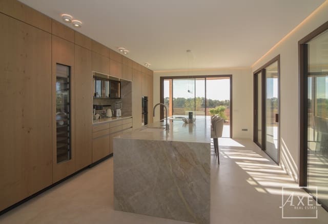 3 slaapkamer Finca/Landhuis te koop in Llucmajor met zwembad - € 6.300.000 (Ref: 9300752)