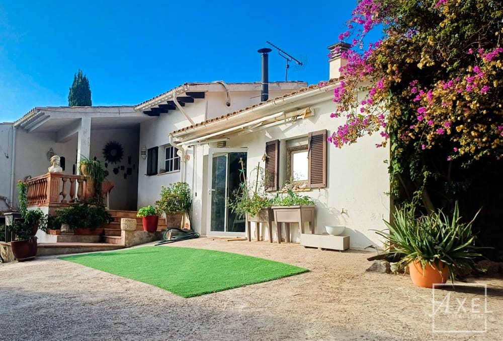 6 bedroom Finca/Country House for sale in Palma de Mallorca with pool - € 1,395,000 (Ref: 9355585)