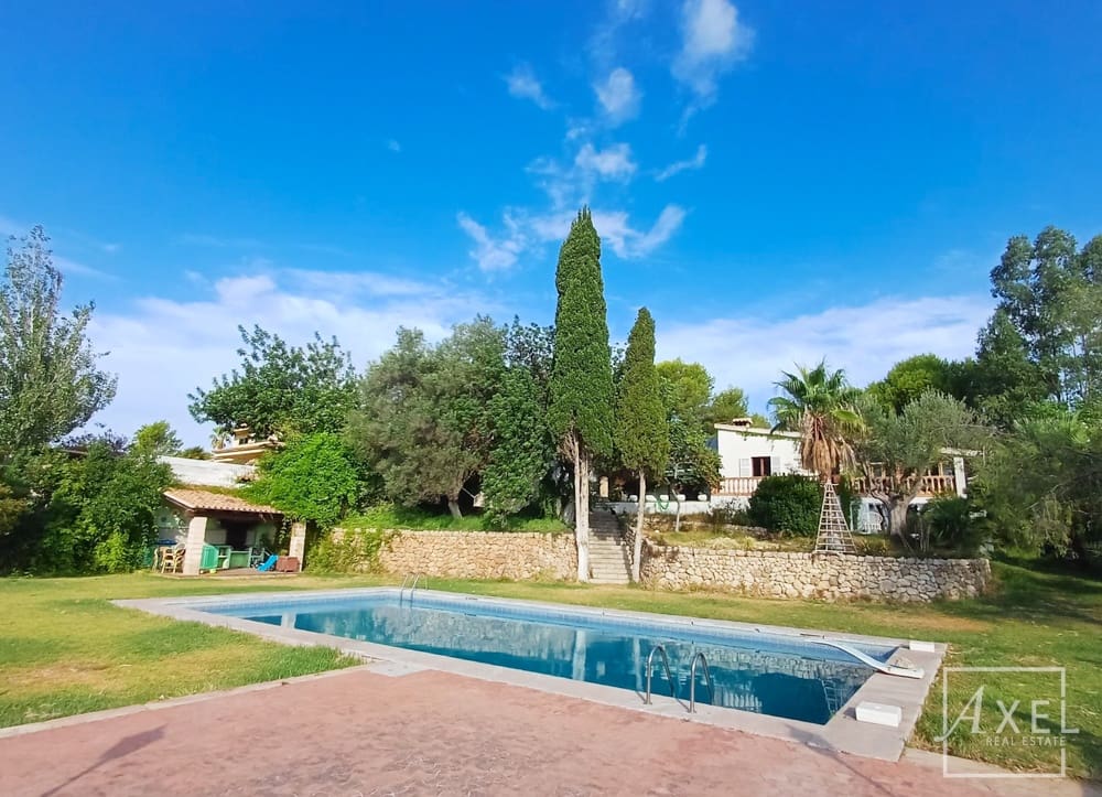 6 bedroom Finca/Country House for sale in Palma de Mallorca with pool - € 1,395,000 (Ref: 9355585)