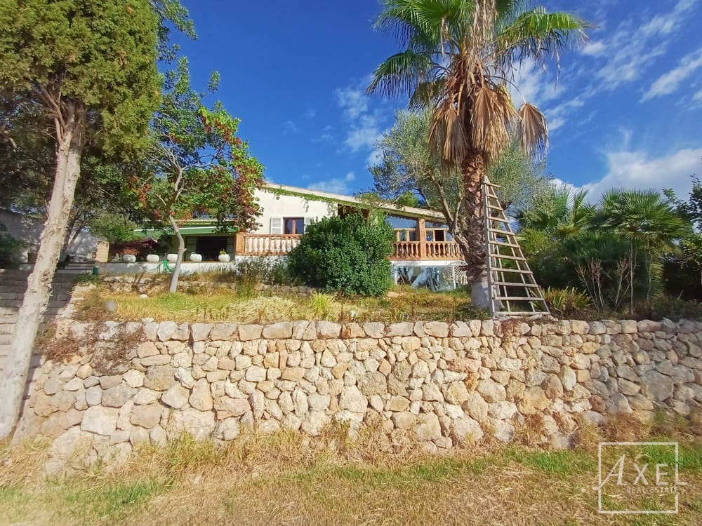 6 bedroom Finca/Country House for sale in Palma de Mallorca with pool - € 1,395,000 (Ref: 9355585)