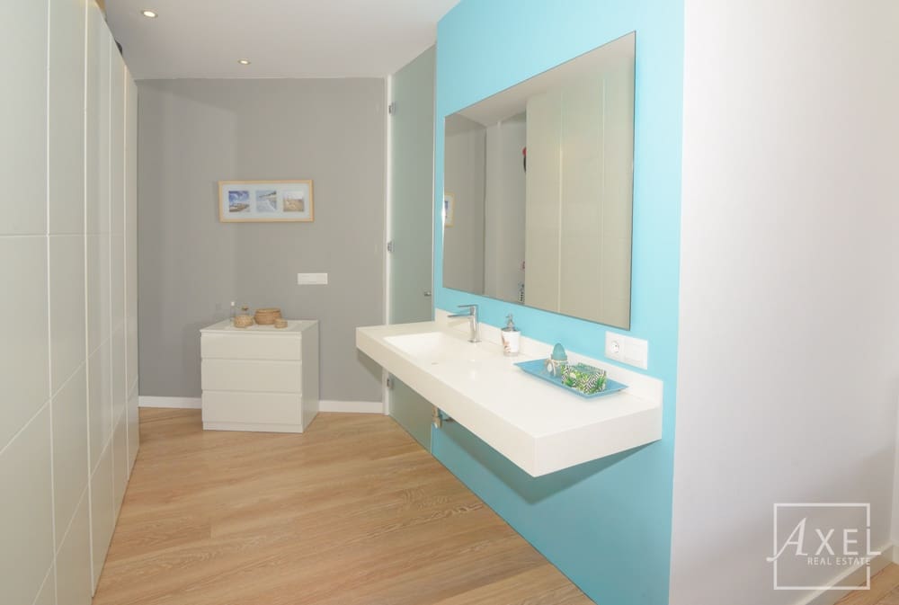 1 soveværelse Penthouse til salg i Palmanova med swimmingpool - € 449.000 (Ref: 9407988)