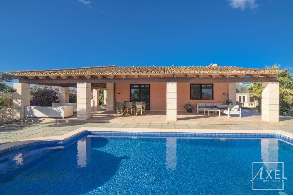 4 Zimmer Finca/Landgut zu verkaufen in Llucmajor mit Pool - 860.000 € (Ref: 9419106)