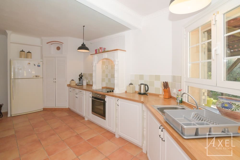 6 slaapkamer Villa te koop in Llucmajor met zwembad - € 1.200.000 (Ref: 9426960)