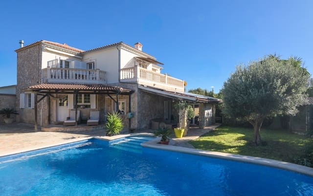 6 slaapkamer Villa te koop in Llucmajor met zwembad - € 1.200.000 (Ref: 9426960)