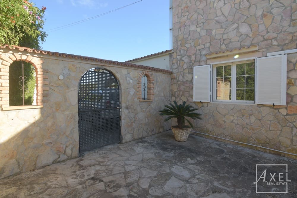 6 slaapkamer Villa te koop in Llucmajor met zwembad - € 1.200.000 (Ref: 9426960)