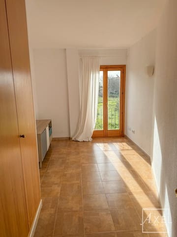 Piso de 3 habitaciones en Porreres en venta con piscina - 375.000 € (Ref: 9640342)