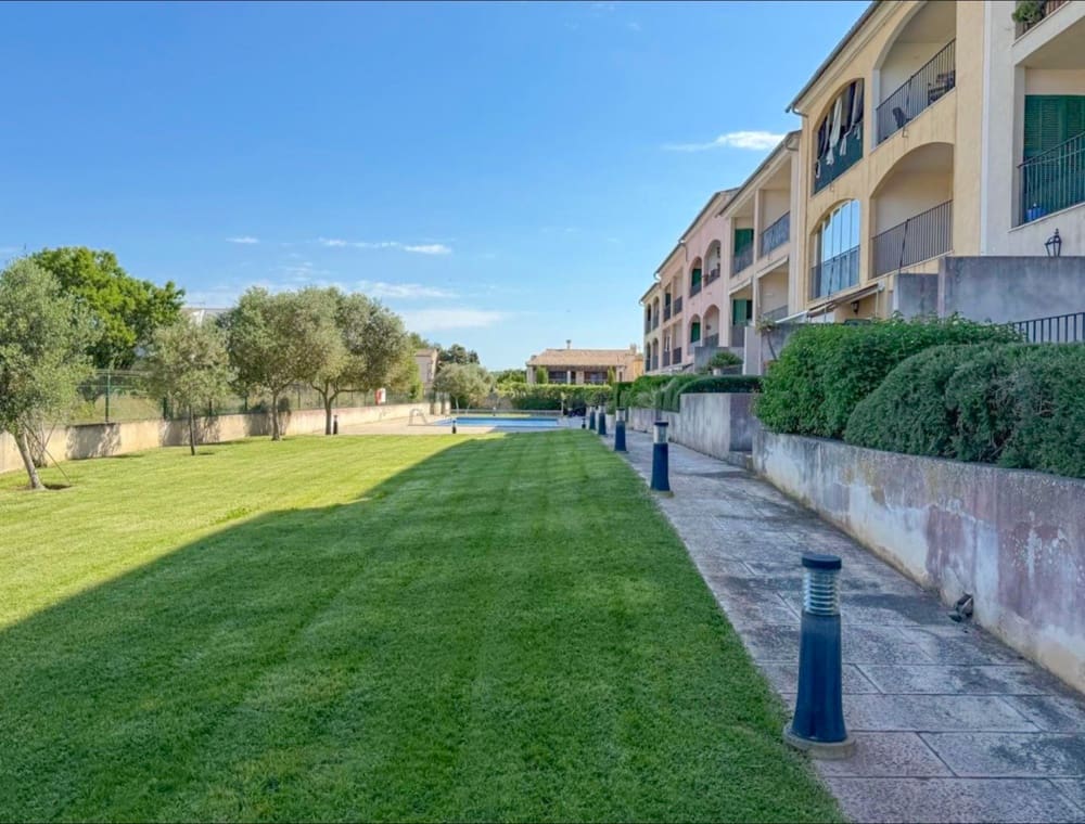 Piso de 3 habitaciones en Porreres en venta con piscina - 375.000 € (Ref: 9640342)