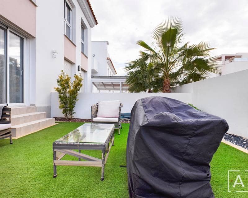 2 sypialnia Apartament na sprzedaż w Dona Pepa z basenem - 290 000 € (Ref: 7350782)