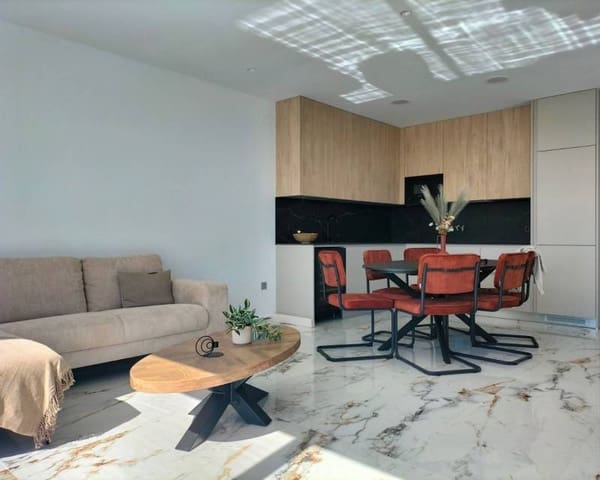 3 slaapkamer Villa te koop in Pinar de Campoverde, Pilar de la Horadada met zwembad - € 399.000 (Ref: 7479192)