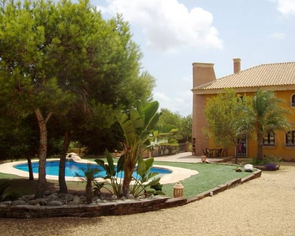 4 Zimmer Finca/Landgut zu verkaufen in Ciudad Quesada, Rojales mit Pool - 999.950 € (Ref: 7518304)