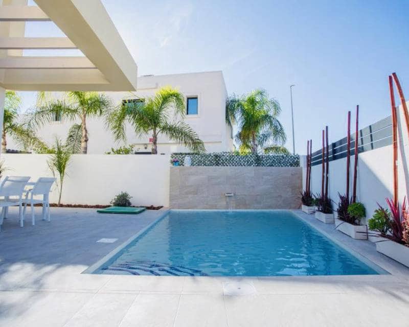 3 bedroom Villa for sale in Los Montesinos with pool - € 332,900 (Ref: 7636292)