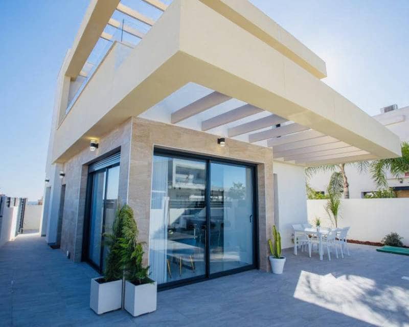 3 bedroom Villa for sale in Los Montesinos with pool - € 332,900 (Ref: 7636292)