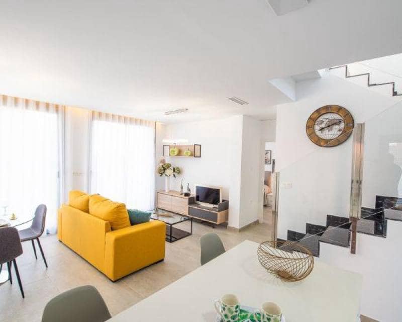 3 bedroom Villa for sale in Los Montesinos with pool - € 332,900 (Ref: 7636292)