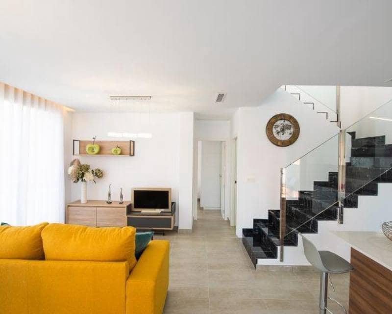 3 bedroom Villa for sale in Los Montesinos with pool - € 332,900 (Ref: 7636292)