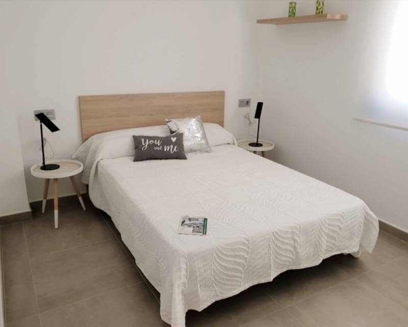 3 makuuhuone Huvila myytävänä paikassa Pinar de Campoverde mukana uima-altaan - 399 995 € (Ref: 7639176)