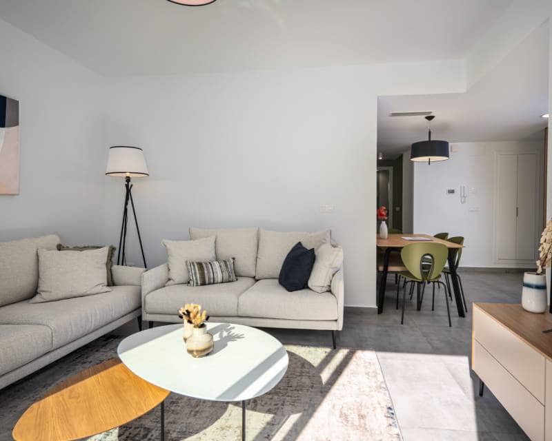 3 bedroom Villa for sale in Villamartin with pool - € 362,000 (Ref: 8100847)