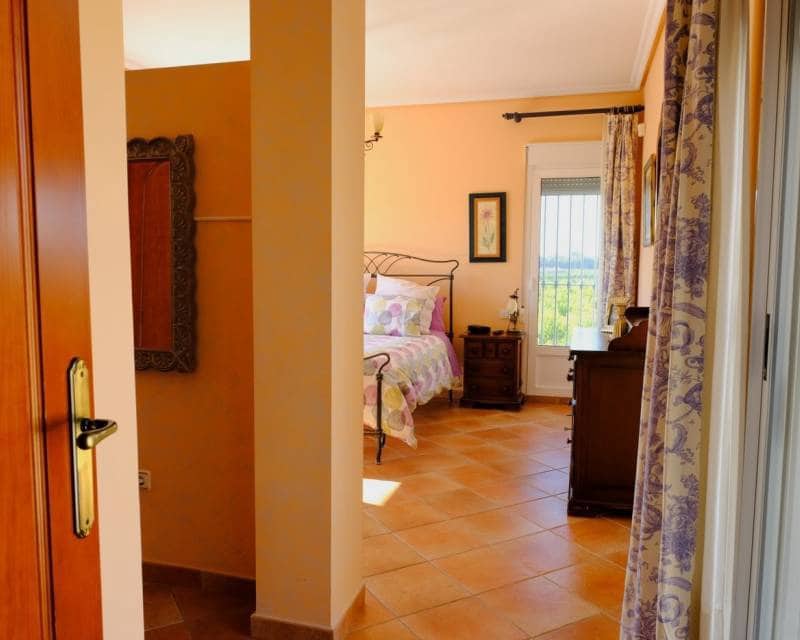 4 soveværelse Finca/Landehus til salg i Orihuela - € 675.000 (Ref: 8113772)