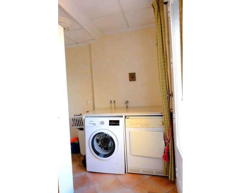 4 makuuhuone Maalaistalo myytävänä paikassa Orihuela - 675 000 € (Ref: 8113772)