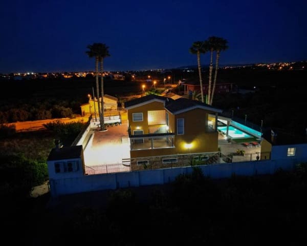 4 bedroom Finca/Country House for sale in Desamparados - Hurchillo - Torremendo, Orihuela - € 675,000 (Ref: 8113772)