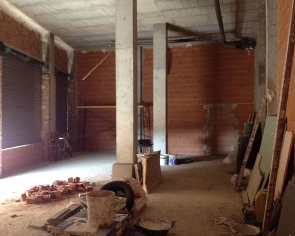 Commercial for sale in Los Montesinos - € 106,000 (Ref: 8189040)