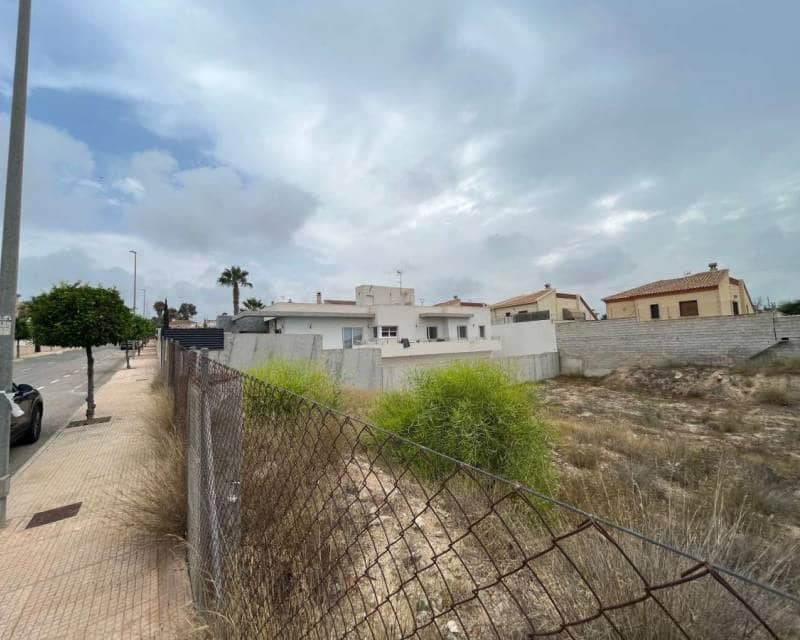 Undeveloped Land for sale in San Fulgencio - € 159,000 (Ref: 8189043)