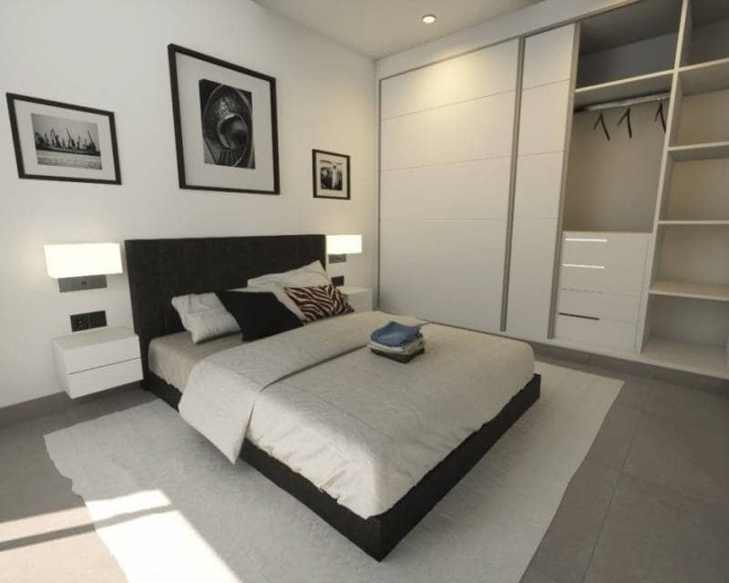 3 makuuhuone Huvila myytävänä paikassa Los Alcazares mukana uima-altaan - 335 000 € (Ref: 8189101)