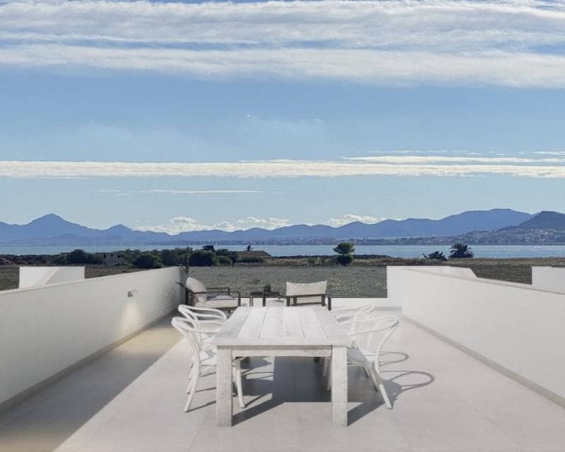 3 makuuhuone Huvila myytävänä paikassa Los Alcazares mukana uima-altaan - 335 000 € (Ref: 8189101)