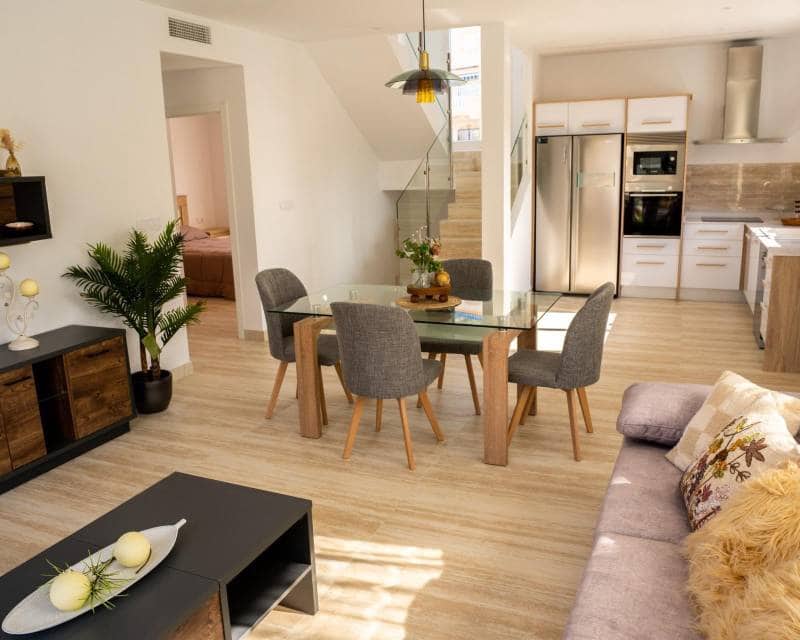 3 soveværelse Villa til salg i Rojales med swimmingpool - € 449.500 (Ref: 8226776)